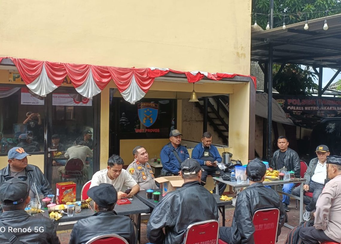 Warga Tambora Nyatakan Dukungan Moral untuk Polri Pascabentrokan Demo