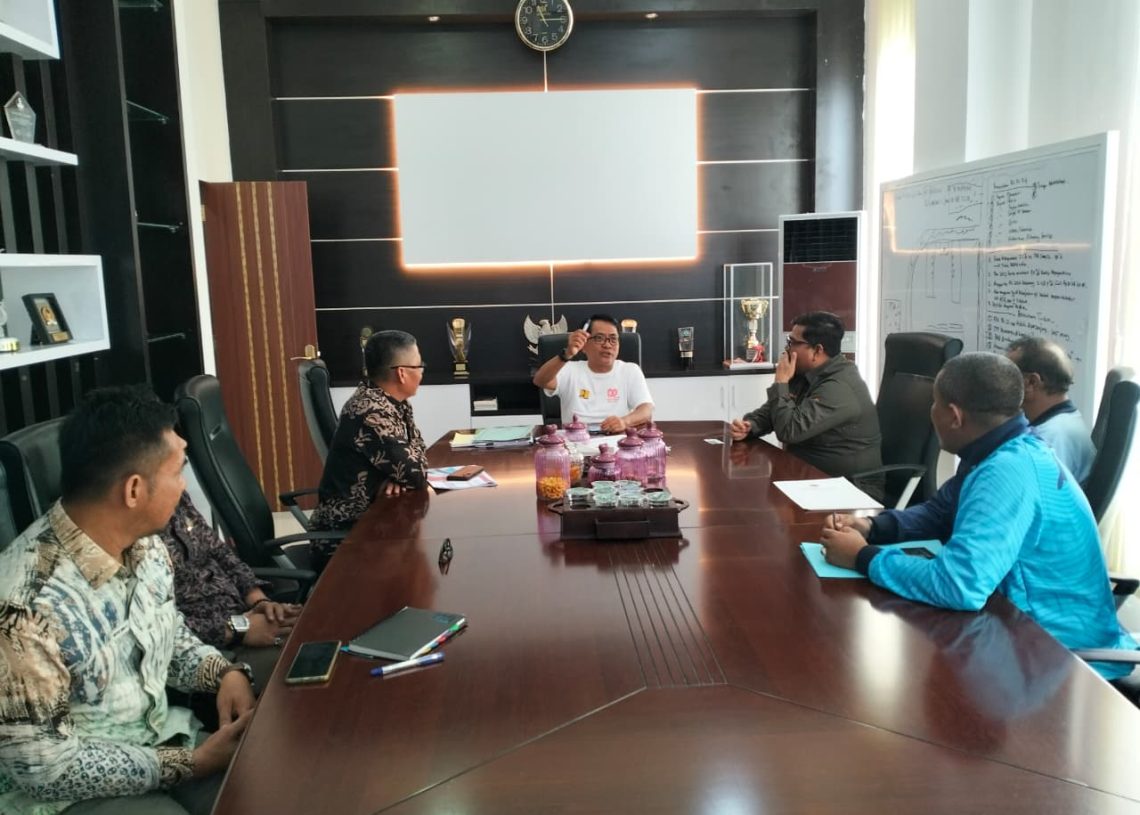 Bupati JKA Terima Audiensi Kepala BPTD Kelas II Sumbar, Bahas Penerangan Lampu Jalan Tenaga Surya