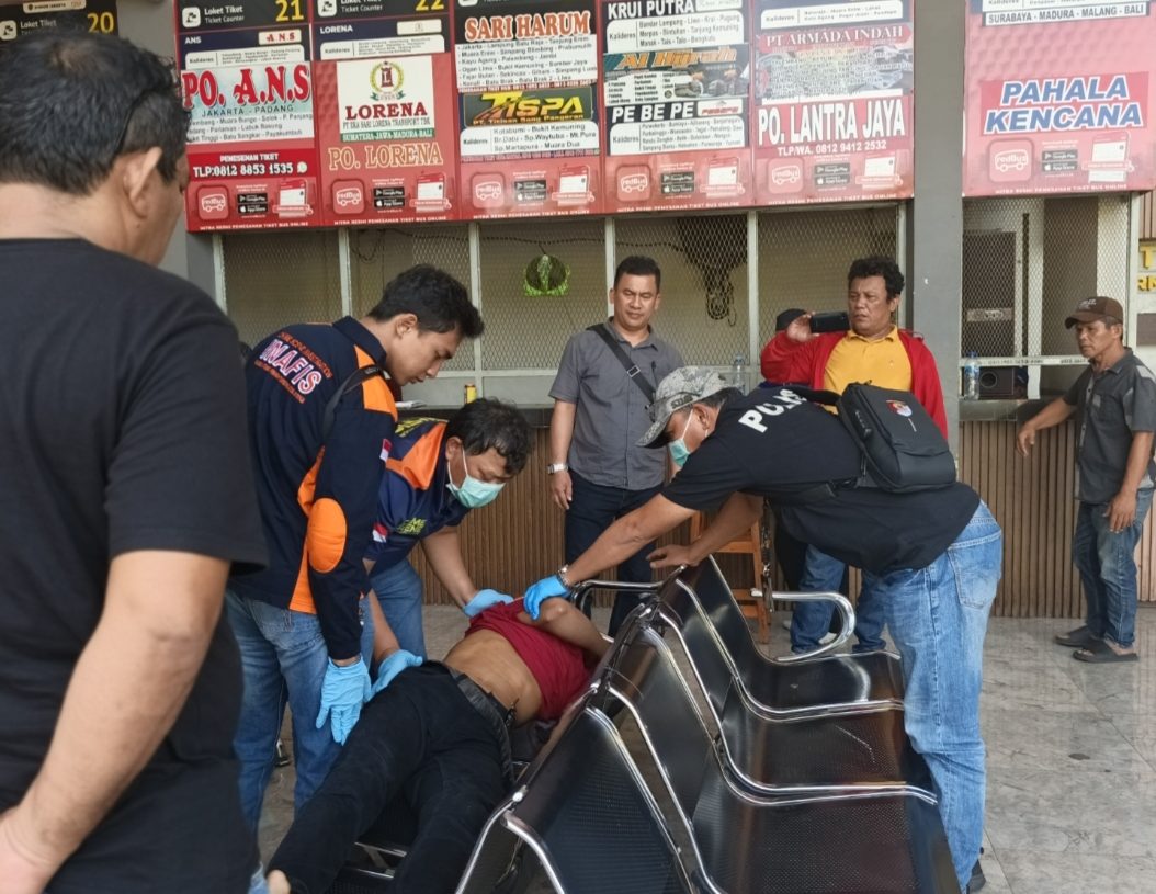 Penumpang Bus Meninggal di Terminal Kalideres, Diduga karena Sakit