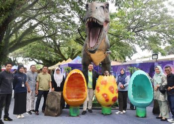 Wahana Dino Planet Hadir di Kota Pariaman