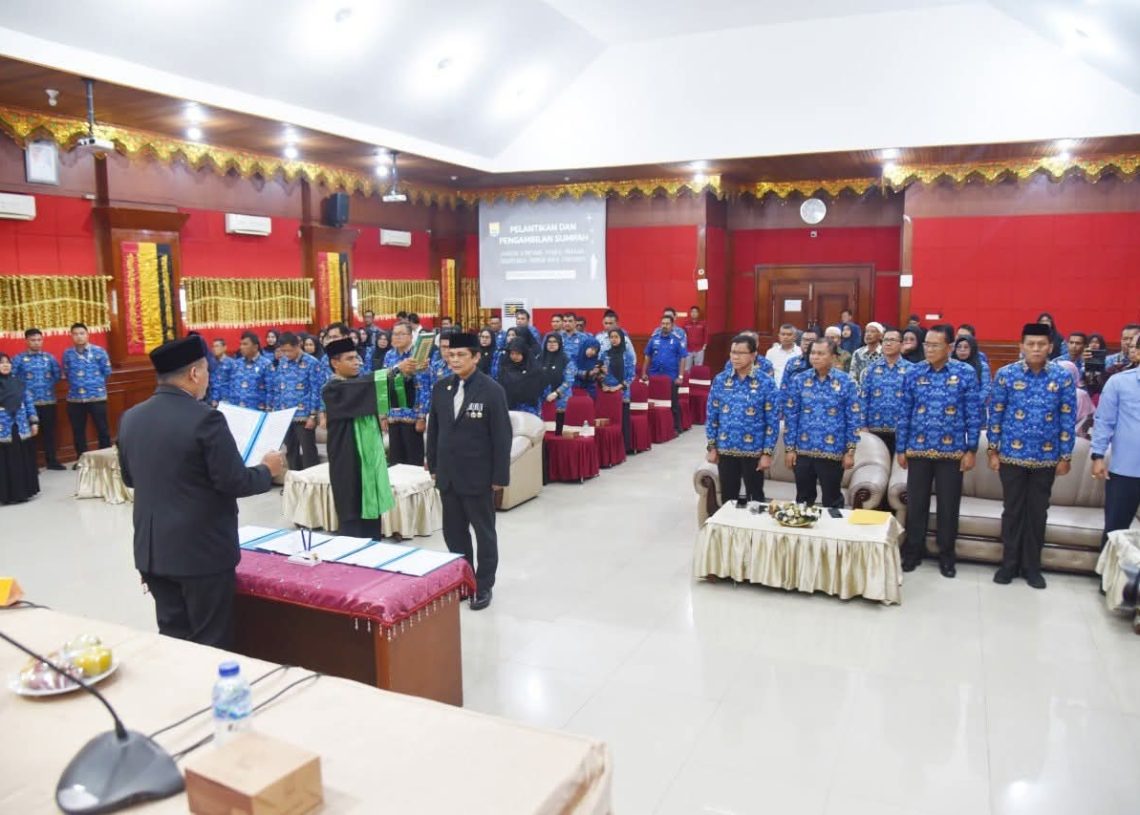 Yota Balad Lantik Afrizal Azhar sebagai Sekda Kota Pariaman