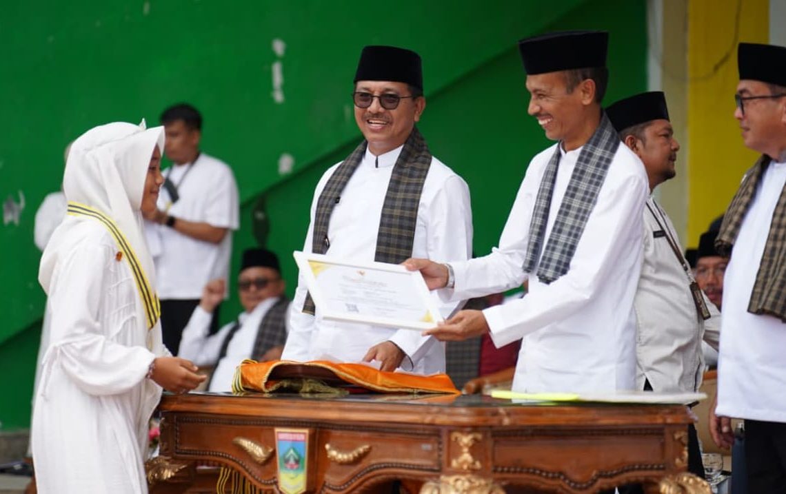 2.054 Penghafal Al Quran di Solok Selatan Diwisuda