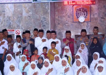 Pemko Payakumbuh Bersama Ratusan Jamaah Ikuti Gerakan Subuh Berjamaah Polda Sumbar