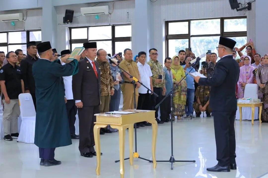 Pasaman Resmi Lantik Sekretaris Daerah, Bupati Tekankan Integritas dan Inovasi