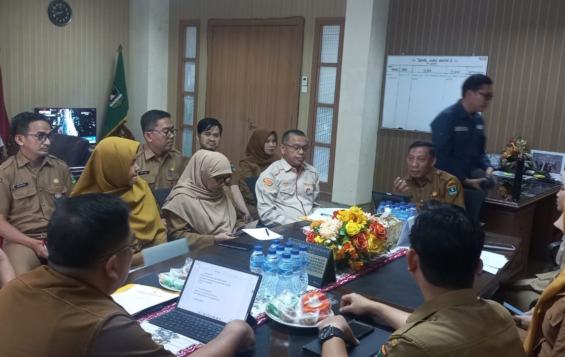 Pemprov Sumbar Siapkan Surat Edaran Gubernur untuk Antisipasi Konten Buruk di Media Sosial