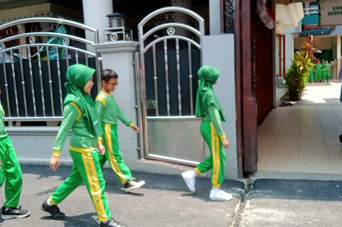 MI Raudhotul Ulum Apresiasi Perbaikan Jalan, Harapkan Penambahan Polisi Tidur Demi Keselamatan Siswa