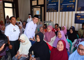 Walikota Payakumbuh Zulmaeta Serahkan Bantuan ATENSI Tahap II ke Penyandang Disabilitas