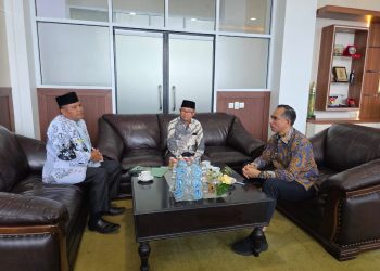 Terkait Peningkatan Mutu Pendidikan, Sekda Medison Terima Kunjungan PGRI Kabupaten Solok