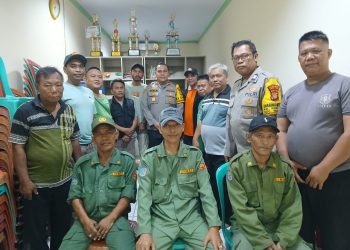 Kapolsek Tambora Sambangi Pos Satkamling RW 03 Duri Utara, Ajak Warga Perkuat Sinergi Jaga Kamtibmas