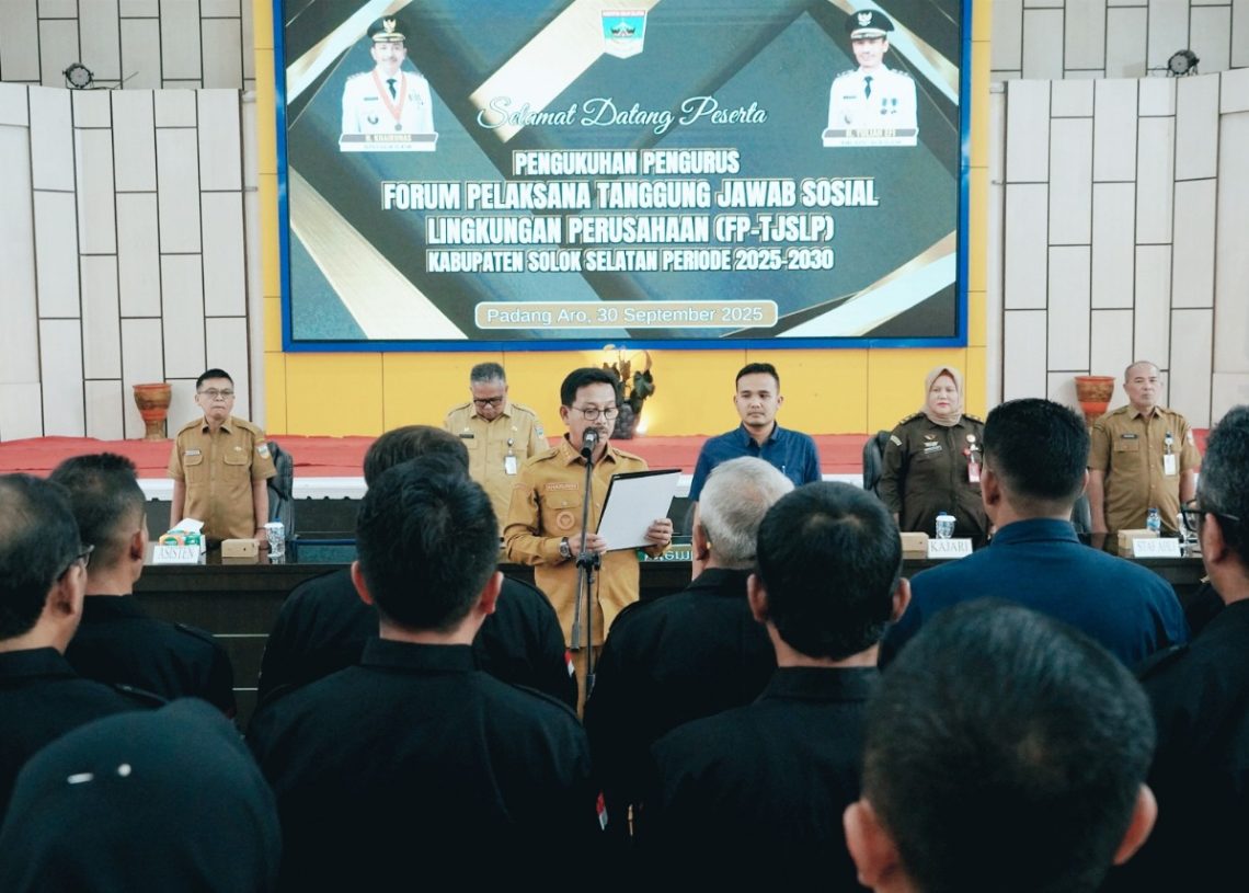 Bupati Khairunas Kukuhkan 31 Pengurus FP-TJSLP