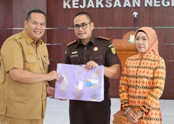 Hadiri Pengantar Alih Tugas Kajari Pariaman, Yota Balad Apresiasi Sinergi yang Terjalin