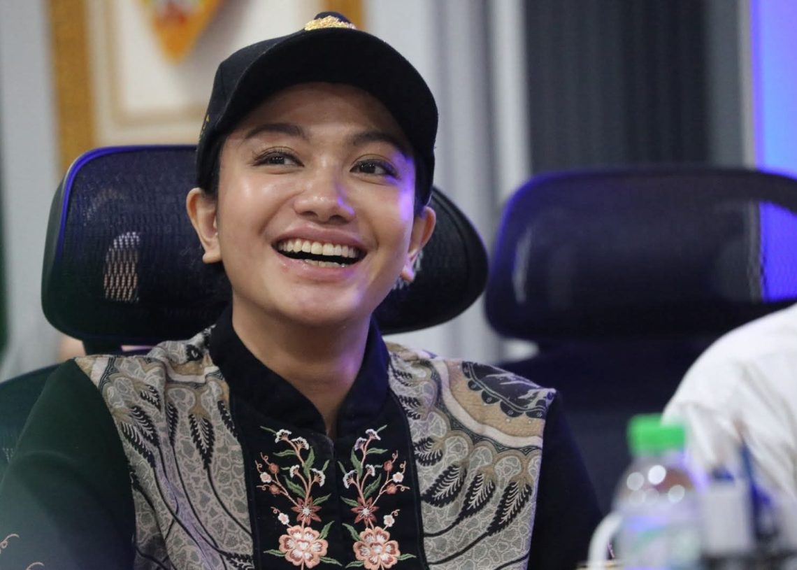 𝐊𝐞𝐭𝐞𝐤𝐮𝐧𝐚𝐧 𝐲𝐚𝐧𝐠 𝐁𝐞𝐫𝐛𝐮𝐚𝐡 𝐇𝐚𝐬𝐢𝐥 : 𝐏𝐞𝐫𝐣𝐮𝐚𝐧𝐠𝐚𝐧 𝐀𝐧𝐧𝐢𝐬𝐚 𝐌𝐞𝐦𝐛𝐚𝐧𝐠𝐮𝐧 𝐝𝐚𝐫𝐢 𝐊𝐞𝐭𝐞𝐫𝐛𝐚𝐭𝐚𝐬𝐚𝐧