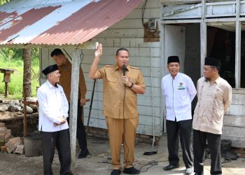 Tiga RTLH Kembali Dibedah Wali Kota Yota Balad