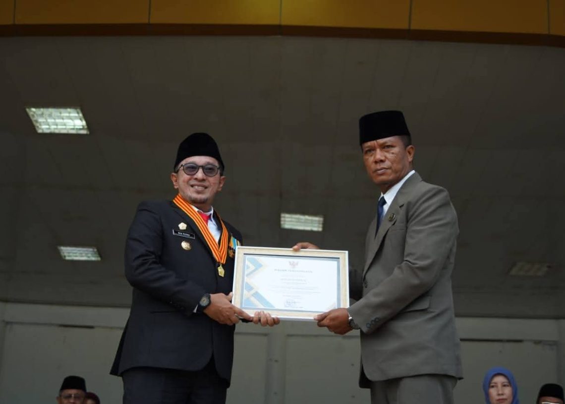 Bupati Eka Putra Bacakan Pidato Kepala BPIP RI saat Pimpin Upacara Peringatan Hari Lahir Pancasila