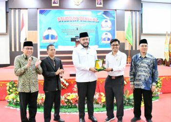 Wali Kota Padang Fadly Amran Sampaikan Kuliah Umum Pascasarjana UMSB