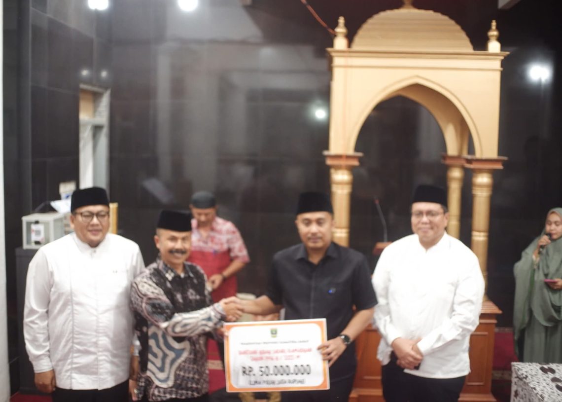 Wabup Tanah Datar Dampingi TSR Wagub Sumbar