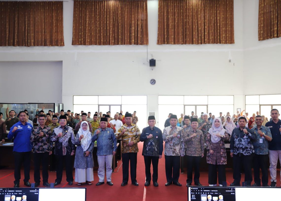 Pengurus UPZ se-Kota Padang Dikukuhkan, Maigus Nasir Tekankan Pengelolaan Zakat Profesional dan Amanah