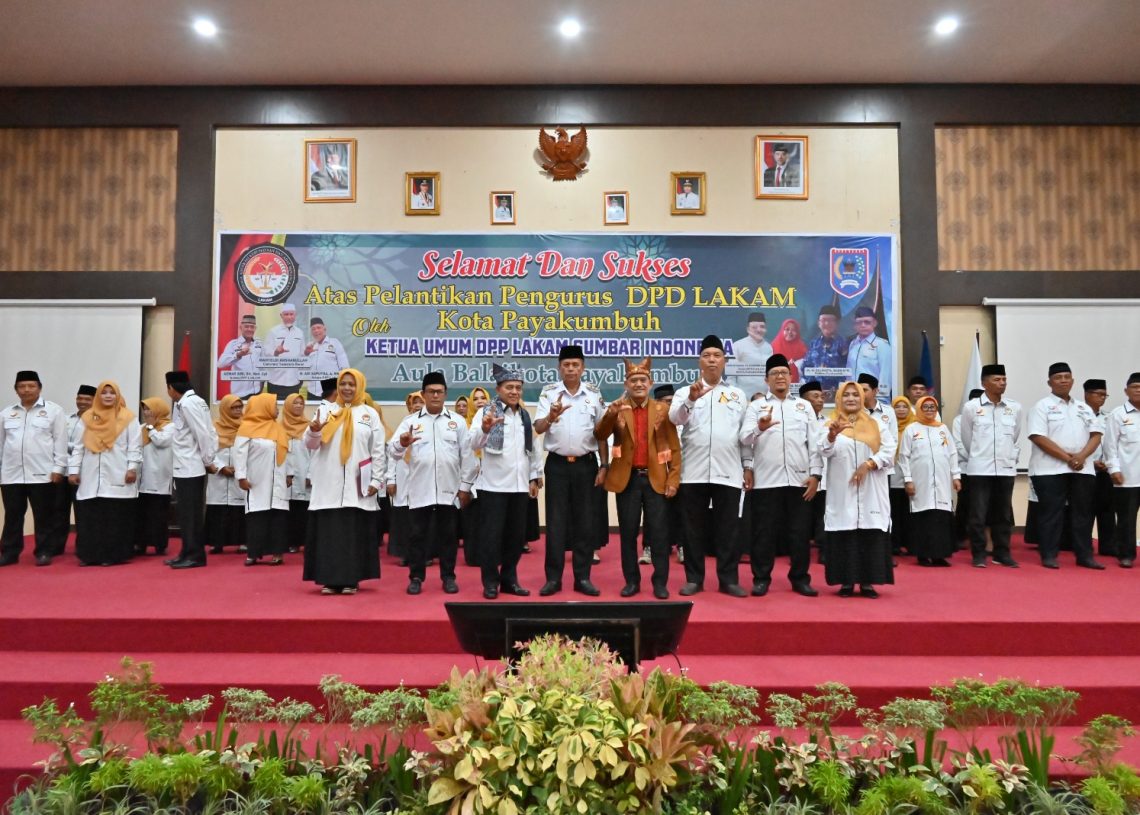 Elzadaswarman Hadiri Pelantikan Pengurus DPD LAKAM Kota Payakumbuh