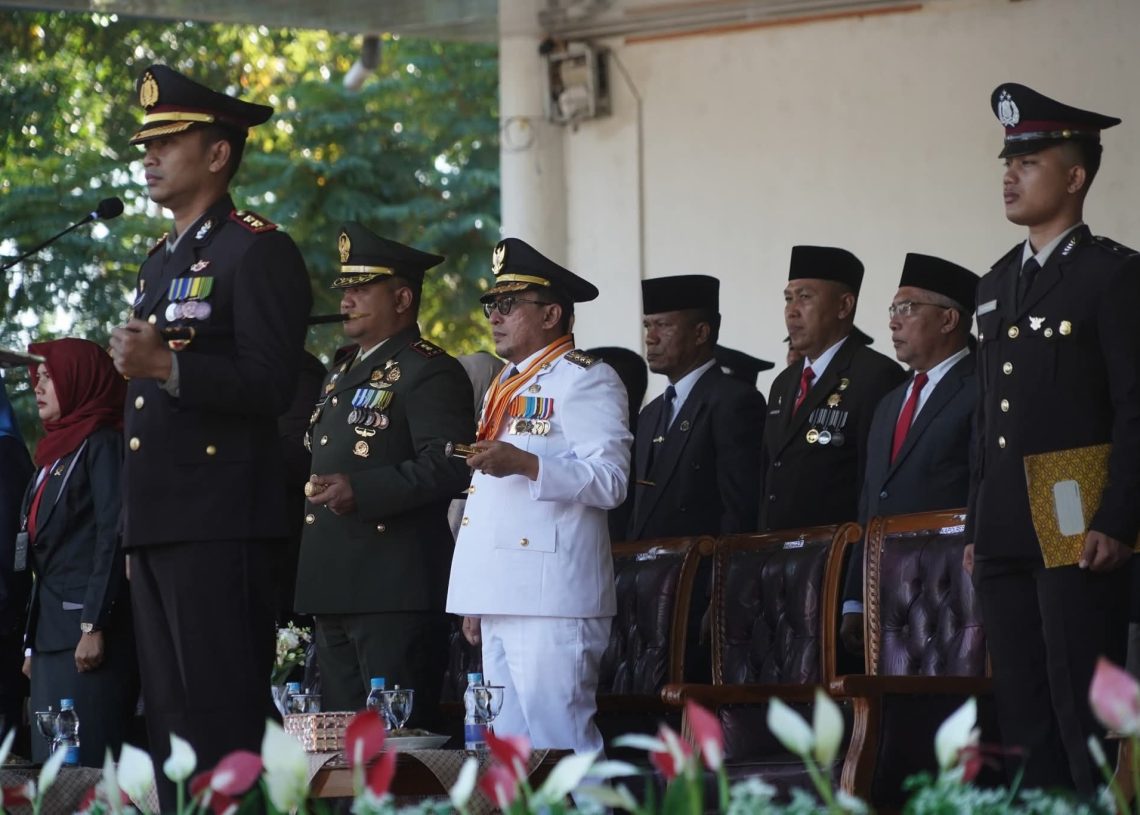 Bupati Tanah Datar Hadiri Peringati HUT Bhayangkara ke 79