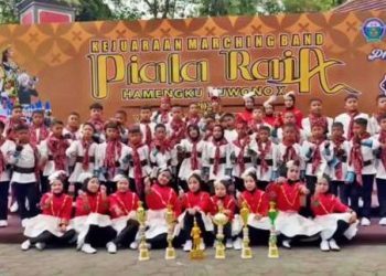 Walikota Zulmaeta Apresiasi Prestasi Marching Band Gema Nada SD IT IPHI Payakumbuh
