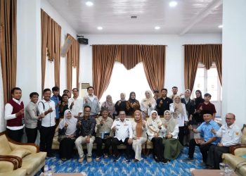 Bupati Tanah Datar Berikan Dukungan Penuh Kembangkan Ekonomi Kreatif Daerah