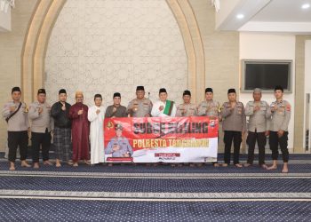 Kapolresta Tangerang Laksanakan Program “Subuh Keliling”, Ajak Warga Jaga Kondusifitas dan Awasi Generasi Muda