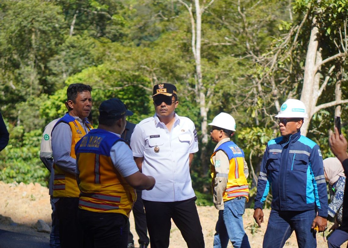 Proyek Jalan Bayang-Solok Ditargetkan Rampung Akhir November