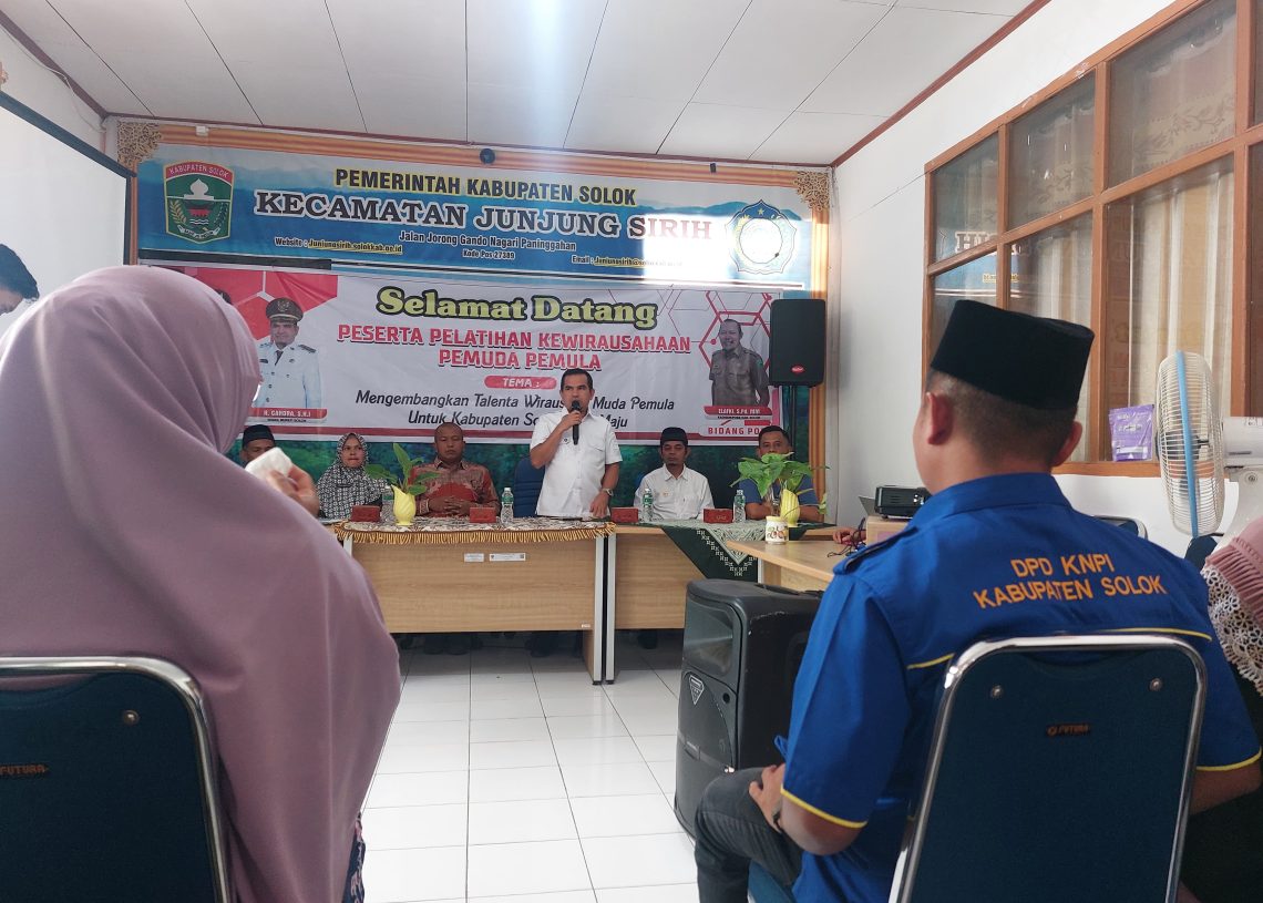 Gerakkan Semangat Kewirausahaan Generasi Muda, Pemkab Solok Gelar Pelatihan Pemula