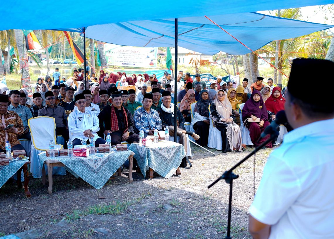 Wabup Candra Letakkan Batu Pertama Pembangunan Saung Kelas Unggul Tahfidz MTs Muhammdiyah Sumani