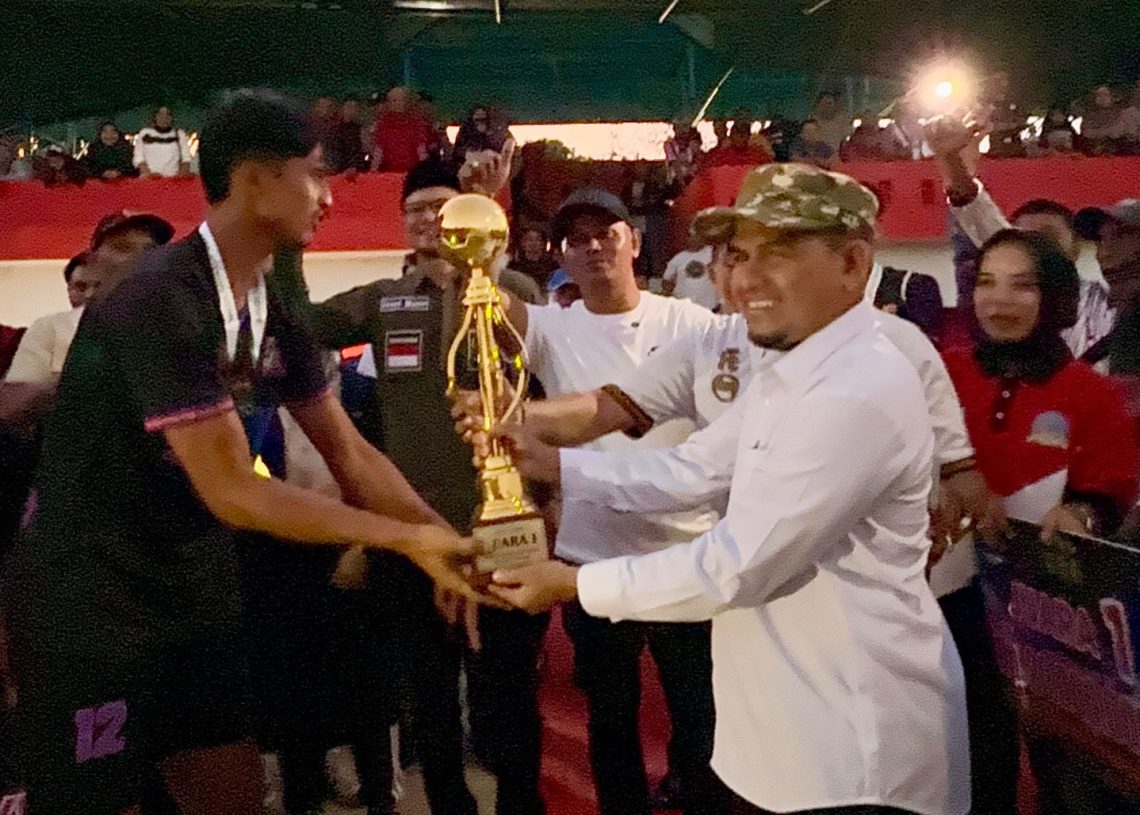 MMP FC Singkarak Keluar sebagai Pemenang, Bupati Jon Pandu Tutup Gelaran Solok Raya Cup 2025