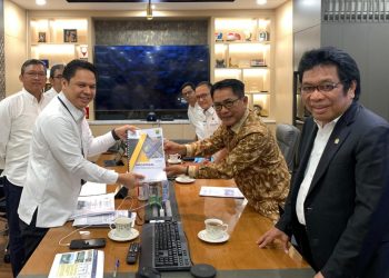 Bupati JKA Terus Perjuangkan Jembatan Harapan Warga Sikabu