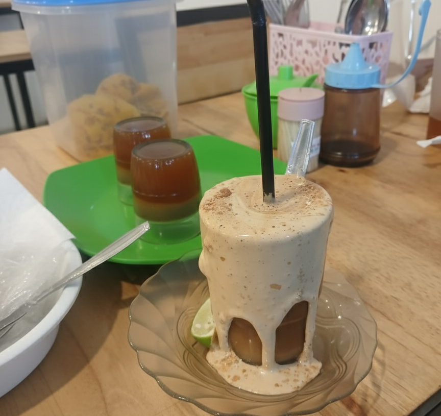 Sensasi Teh Talua Aladin Simpang Purus 5 Kota Padang