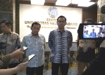 UNP Ikut Serta Drill Gempa Tsunami, Rektor Tegaskan Komitmen Sebagai Kampus Siaga Bencana