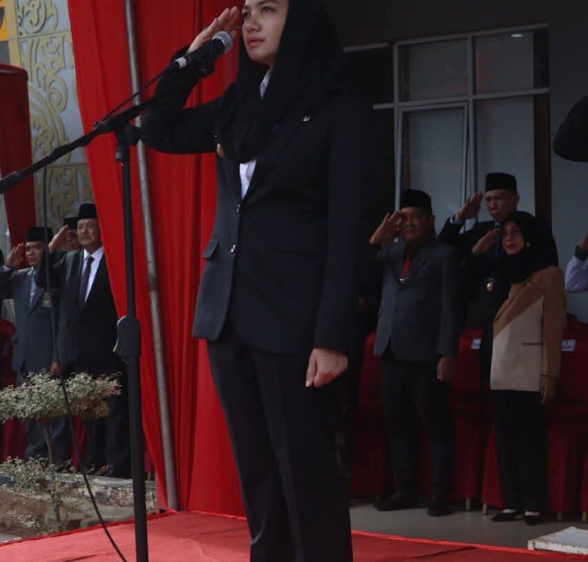 Dharmasraya Gelar Upacara Serentak Peringatan Hari Pahlawan dan Hari Kesehatan Nasional 2025