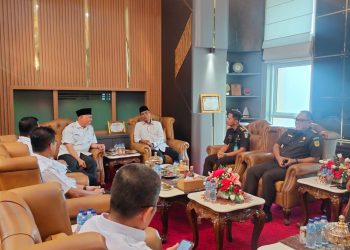 Silaturahmi Hangat, Mahyeldi dan Kajati Muhibuddin Kompak Bangun Sumbar Lebih Baik