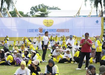 Mahyeldi Buka Senam Sehat World Diabetes Day 2025, Ajak Warga Ubah Pola Hidup