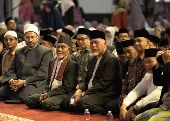 Gubernur Mahyeldi Ajak Jamaah Teladani Semangat Ulama Gontor dalam Menggerakkan Wakaf