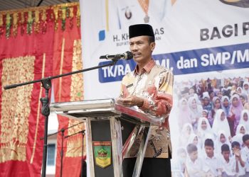 Dorong Partisipasi Pendidikan, Pemkab Solsel Gelontorkan Rp 3,3 Miliar untuk 21 Ribu Seragam