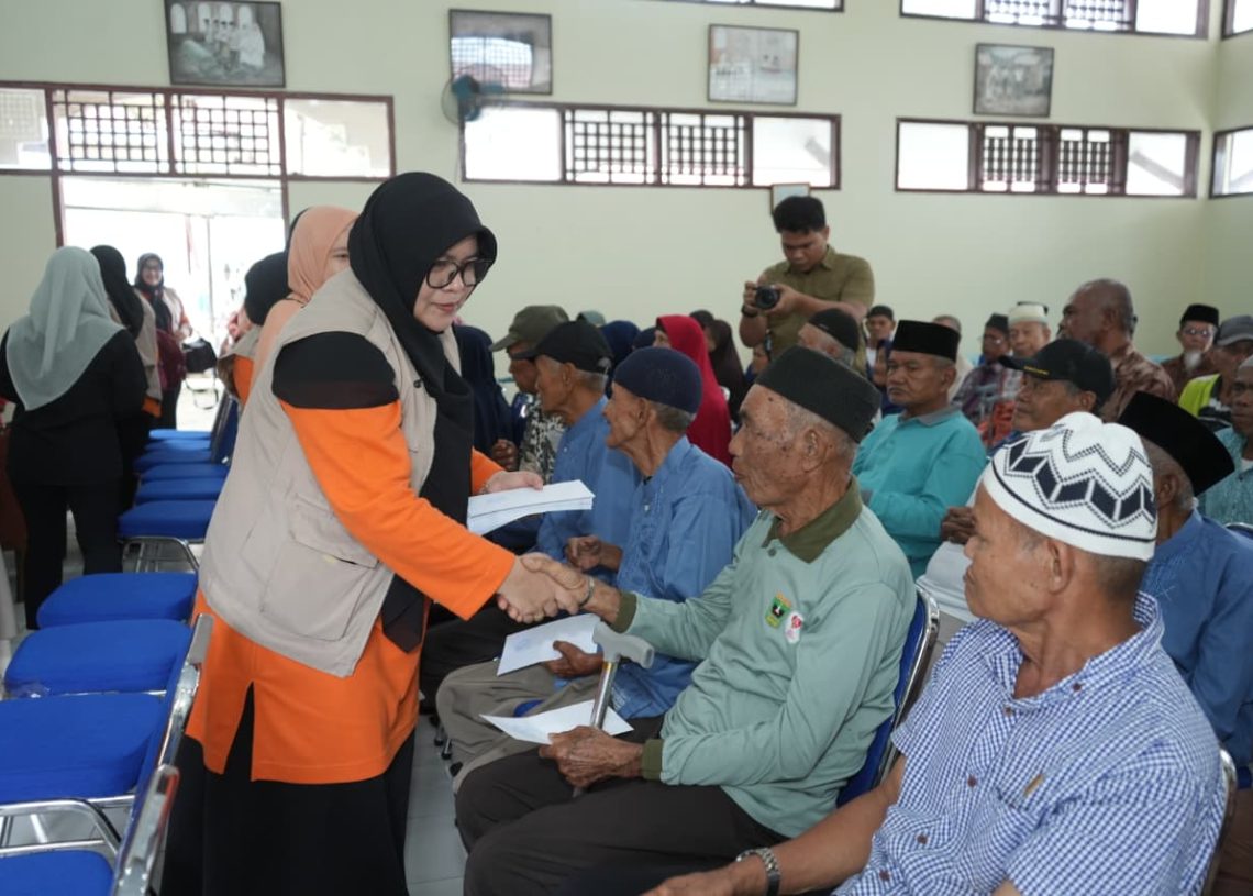 Momentum HUT ke-26, DWP Sumbar Perkuat Gerakan Wakaf Al-Qur’an di Empat Daerah