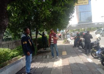 “Polsek Grogol Petamburan Gelar Operasi Cegah Aktivitas Mata Elang di Jalan S. Parman”