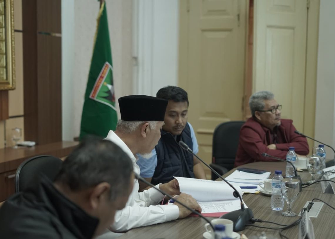Gubernur dan Forkopimda Sepakati Penguatan Data dan Akses Darurat Menjadi Prioritas Penanganan Bencana di Sumbar