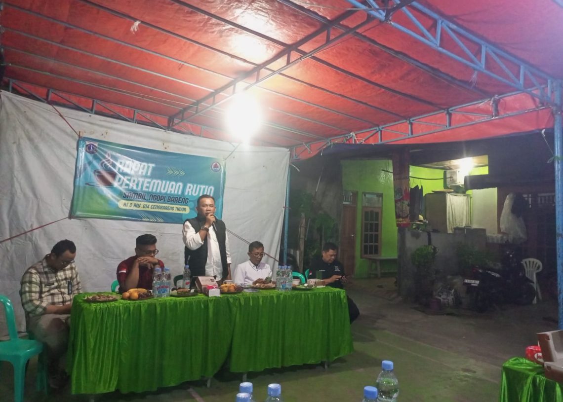 PAM Jaya Sosialisasikan Layanan Air Bersih kepada Warga Cengkareng Timur