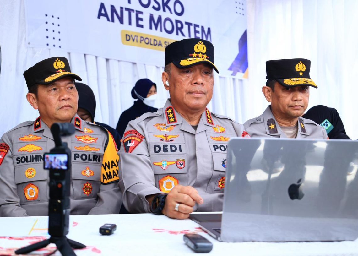 Wakapolri Tinjau Posko Antemortem DVI di Sumatera Barat, Pastikan Proses Identifikasi Korban Berjalan Optimal