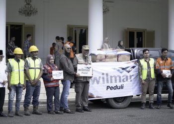 Wilmar Serahkan 6 Ton Bantuan untuk Korban Bencana di Sumbar