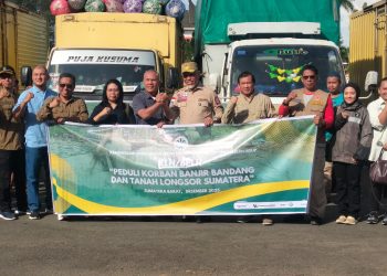 KLHK Bawa 23 Ton Bantuan ke Sumbar, 10 Armada Dikerahkan ke Daerah Terdampak