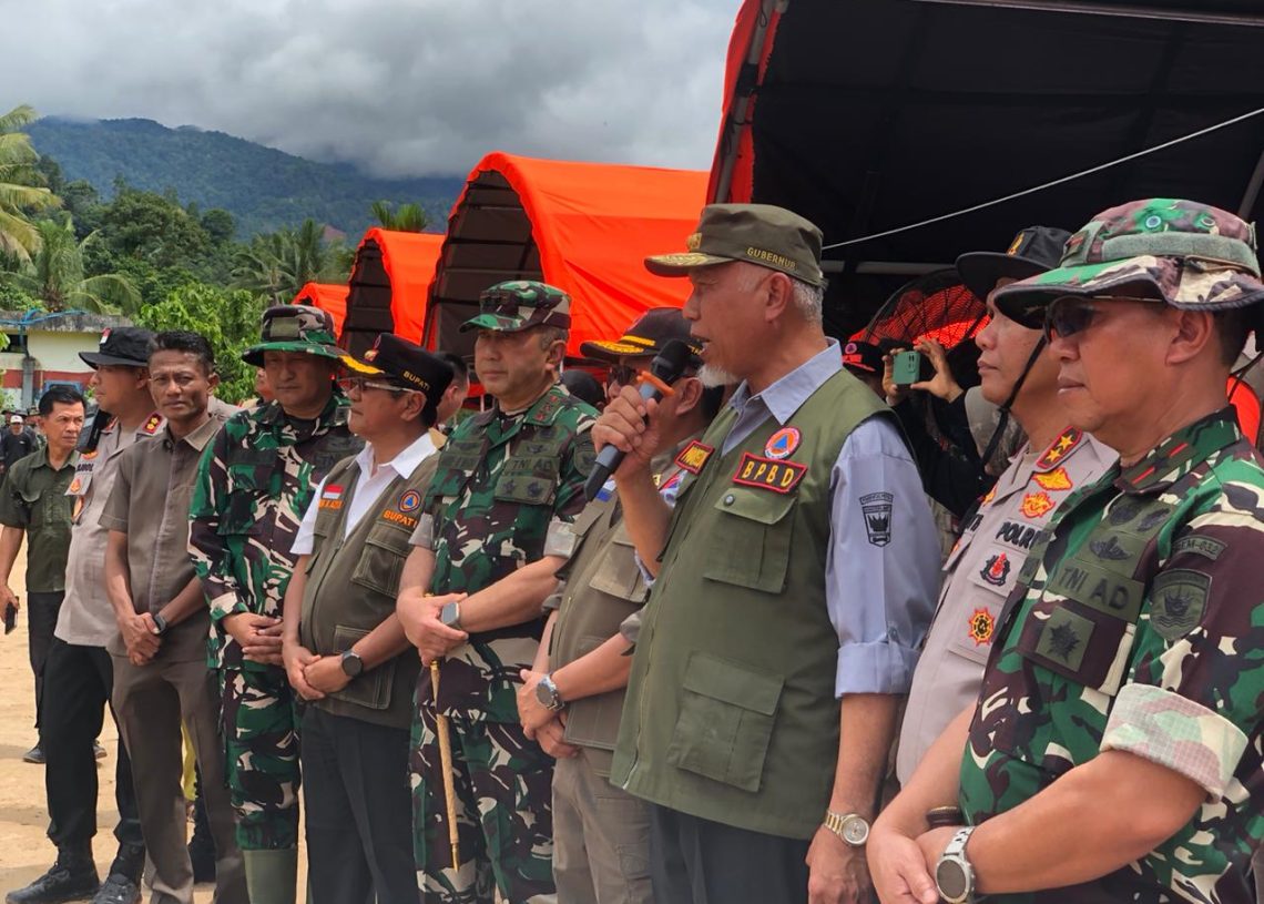 Gubernur Sumbar Minta Kabupaten/Kota Terdampak Bencana Segera Bangun Hunian Sementara dan Tetap