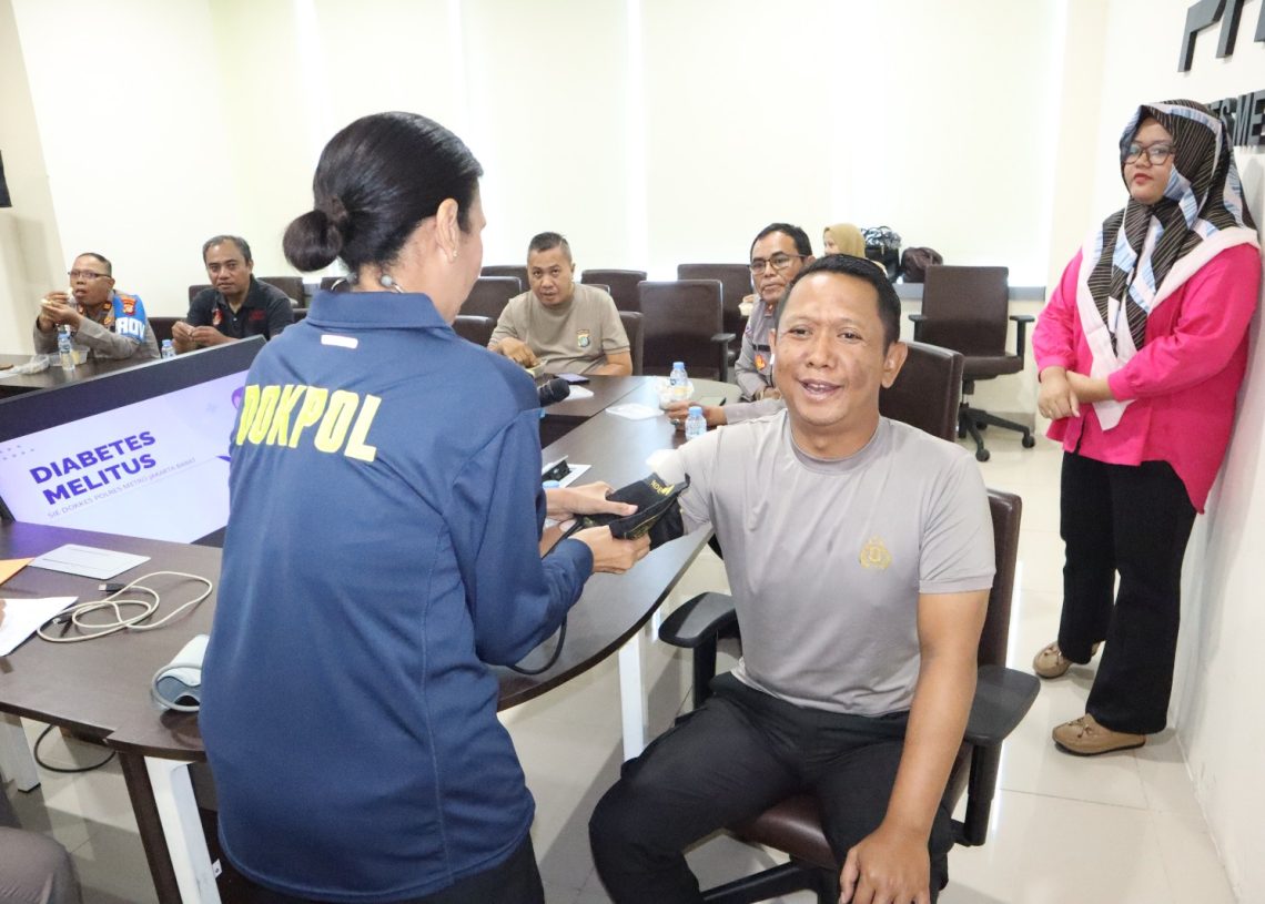 Sidokkes Polres Metro Jakarta Barat Gelar Pemeriksaan dan Edukasi Prolanis