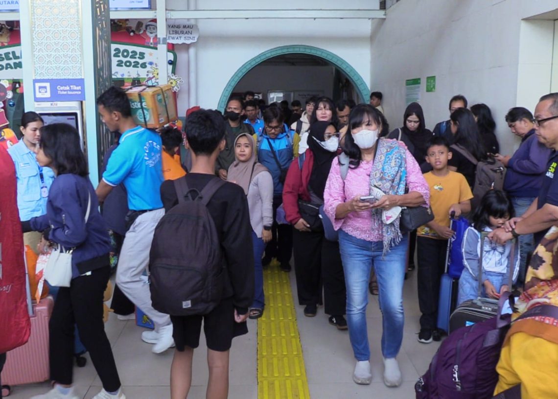 Libur Nataru 2025/2026, Penjualan Tiket KAI Daop 1 Jakarta Capai 683 Ribu, Okupansi Tertinggi 78 Persen