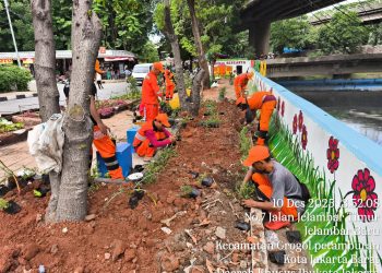 Lahan Kumuh Disulap Jadi Taman RAKKA, Warga Jelambar Baru Kini Punya Ruang Bersantai