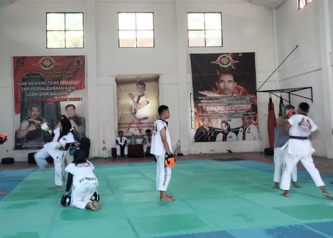 Hadapi Porprov, Kodrat Sawahlunto Tingkatkan Potensi Atlet Tarung Derajat